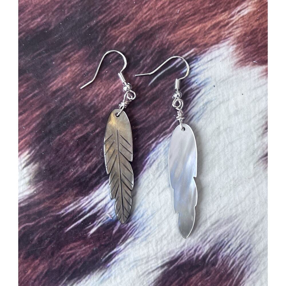 Mother Of Pearl Carved Feather Dangle Earrings New Artisan Made In Montana - Picture 2 of 3